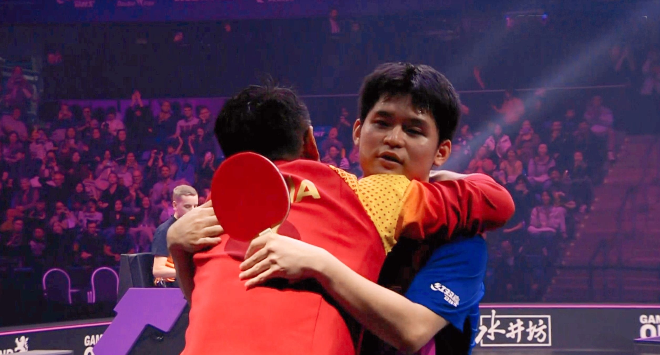 英格兰队力克日本队,王皓扛起全队 英格兰队力克日本队,王皓扛起全队