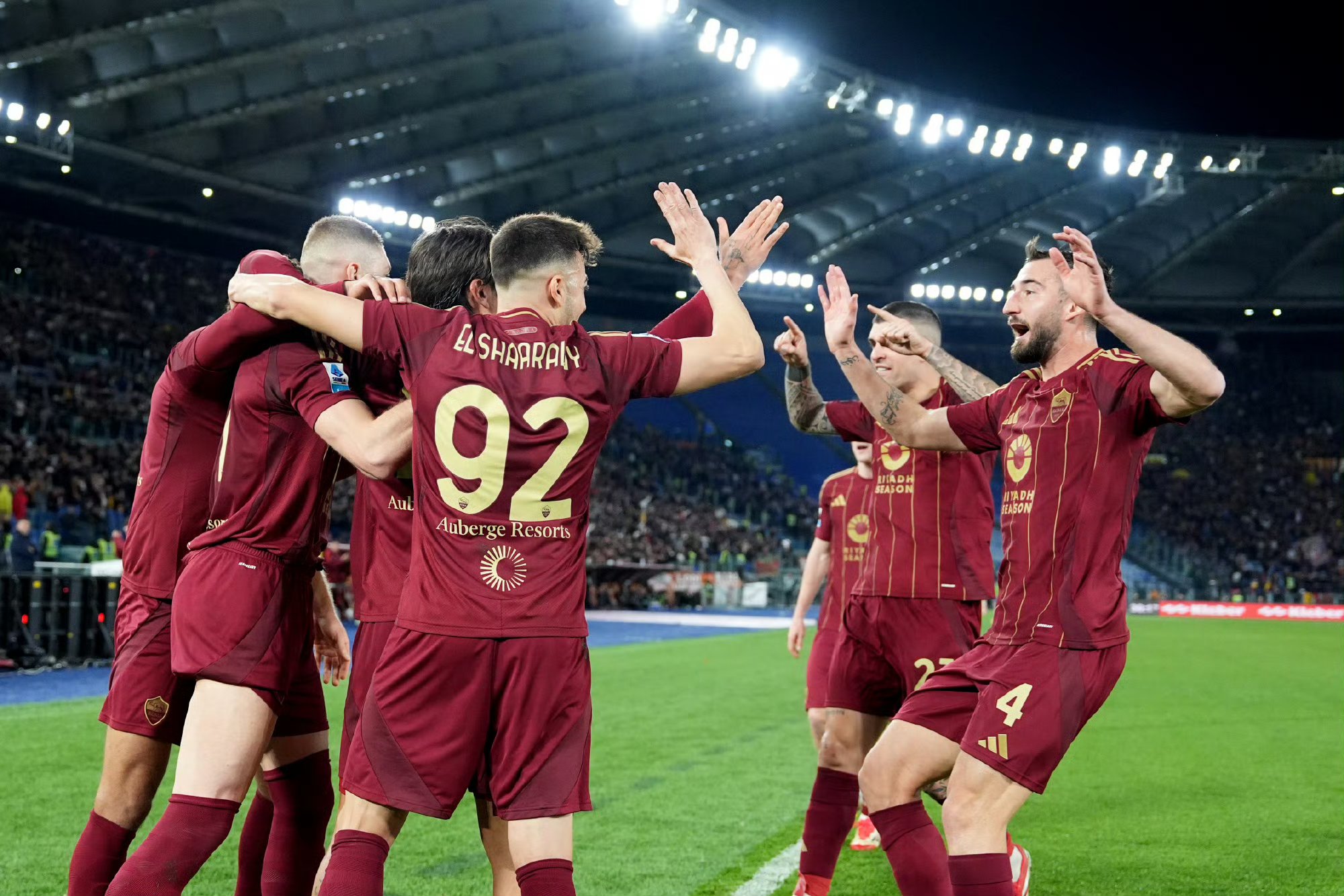 罗马横扫巴西，奥亚尔萨瓦尔统治全场