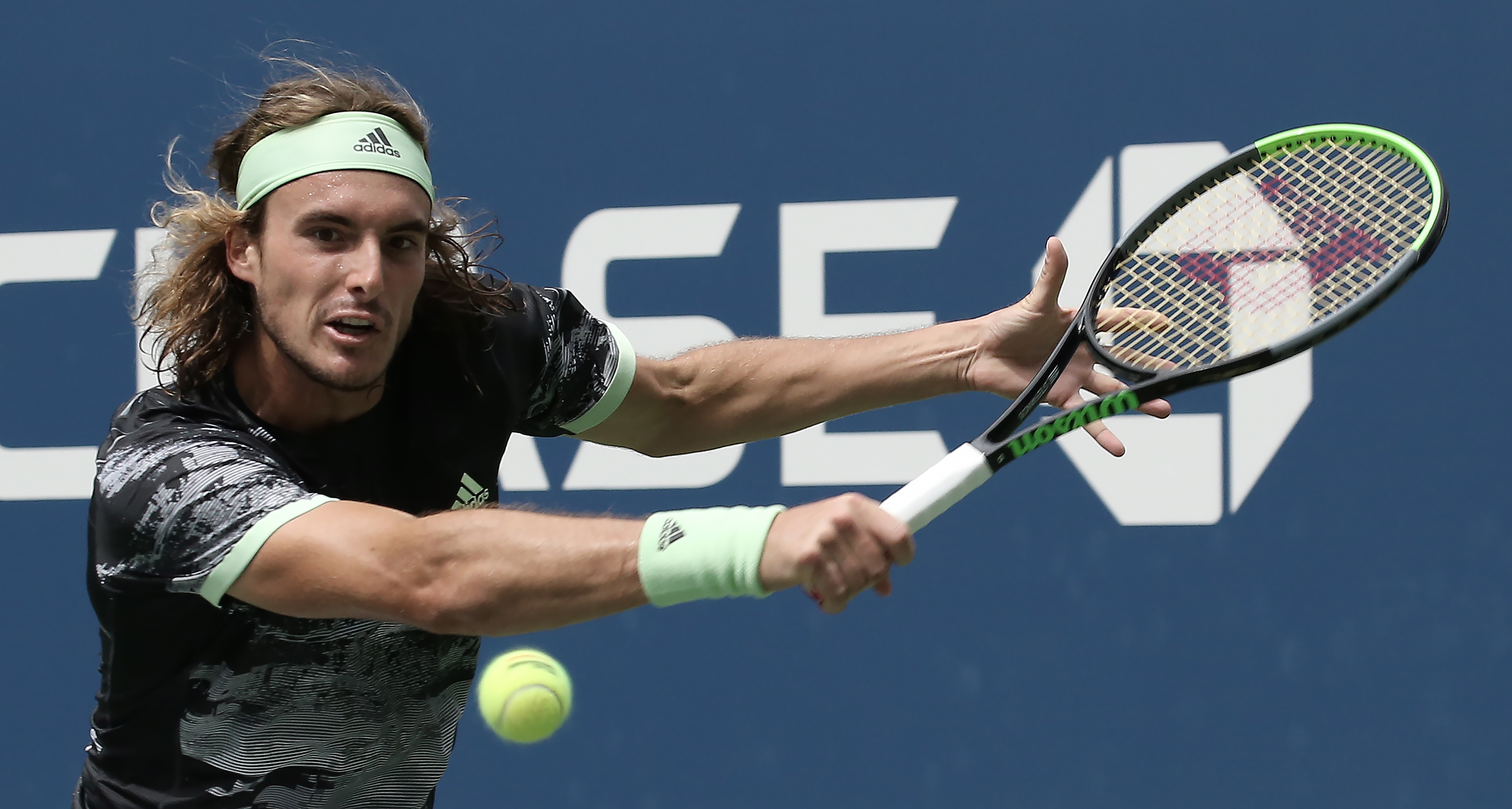 美网轻取戴维斯杯,西西帕斯刷新纪录 美网轻取戴维斯杯,西西帕斯刷新纪录