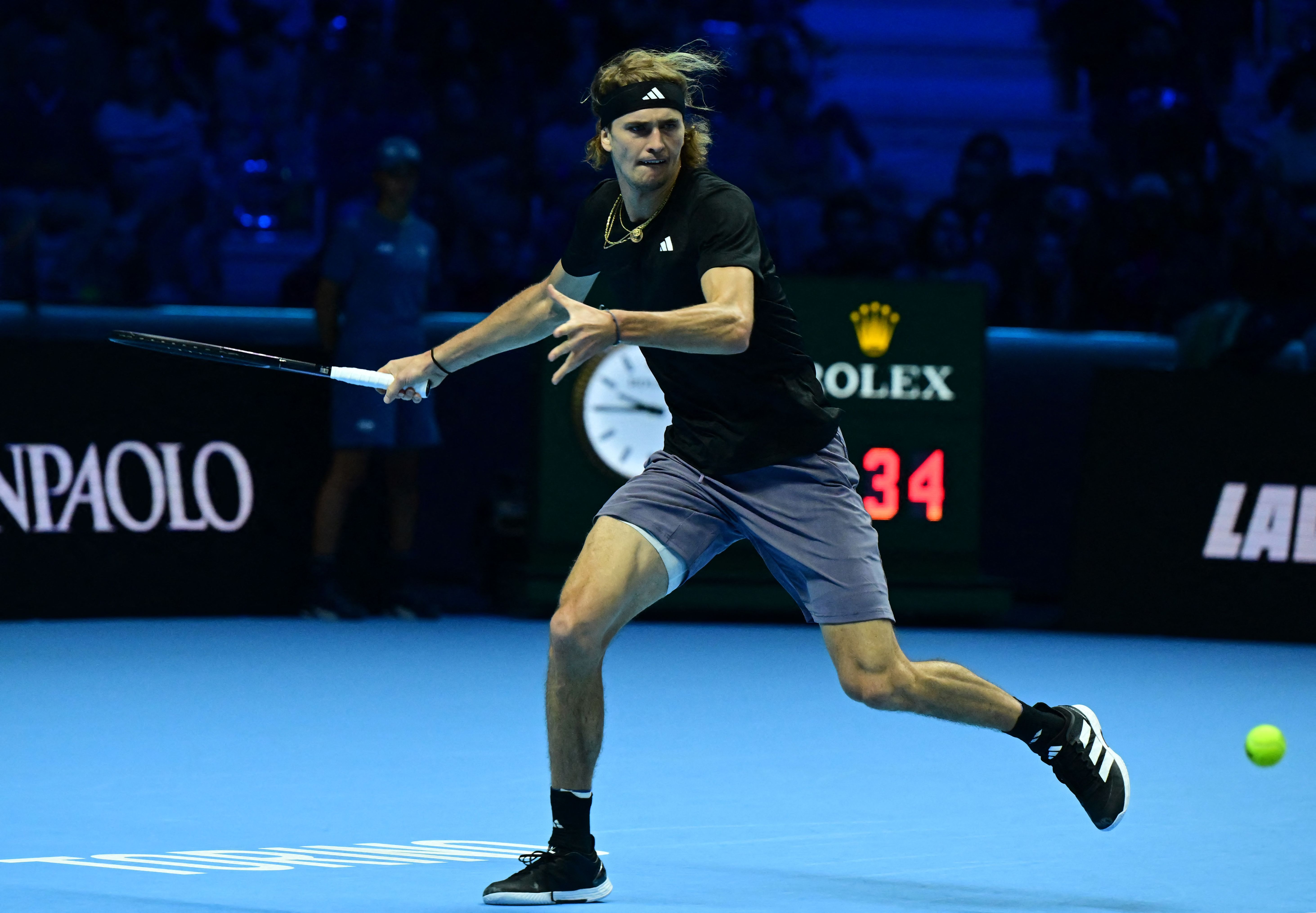 ATP总决赛绝杀美网，兹维列夫点燃赛场