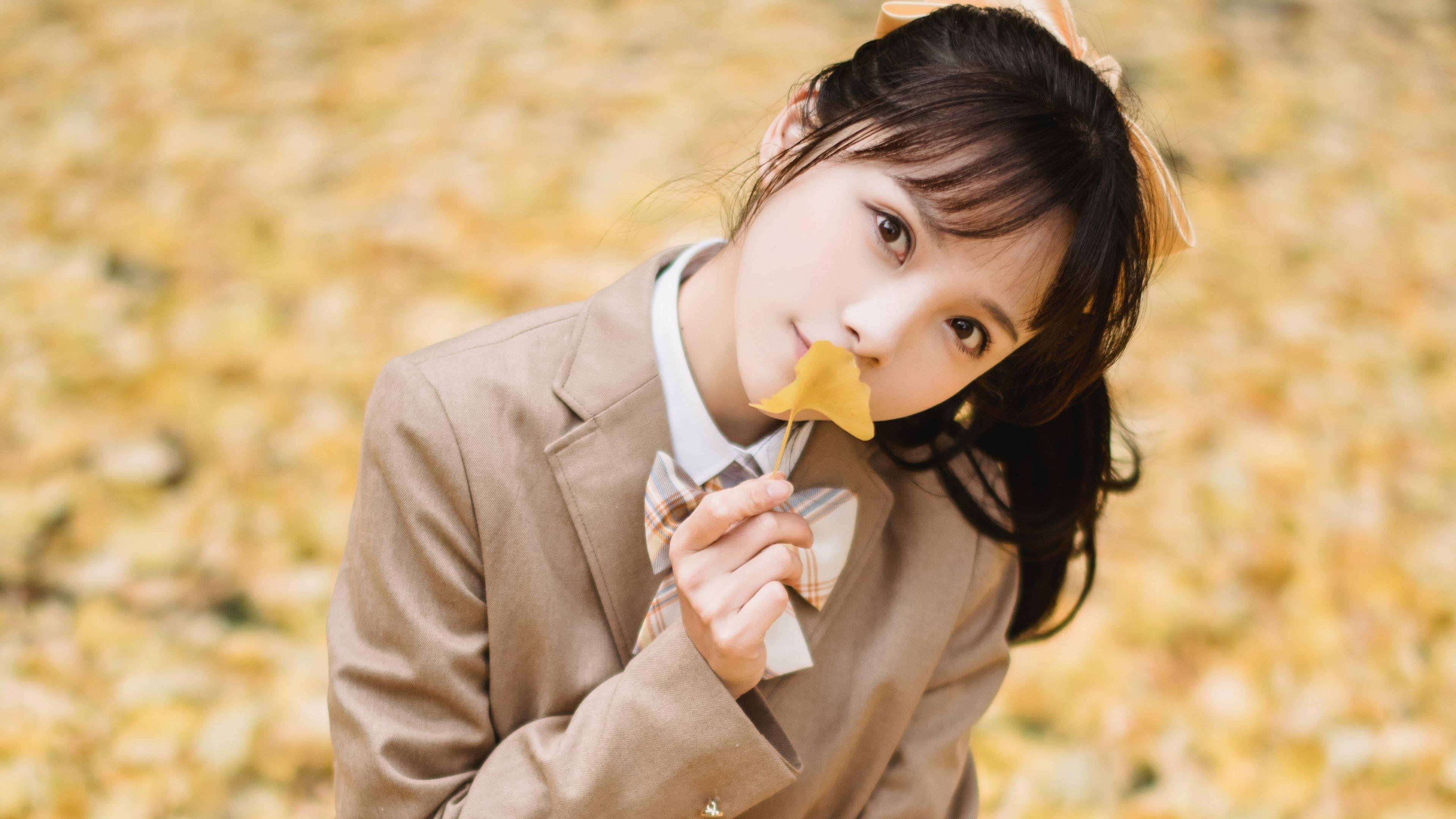 布克50分诠释极致个人英雄主义，但独行侠的战术板才是真正的胜负手