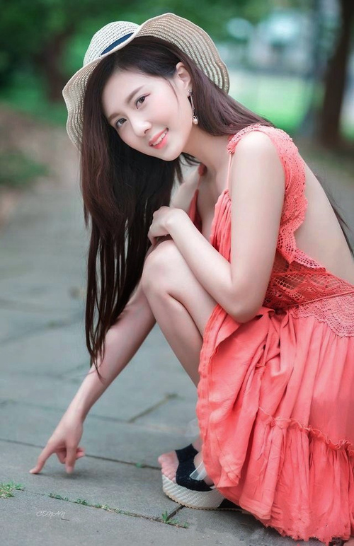 新银河战舰首秀，哈兰德独角戏击沉瑞士战船